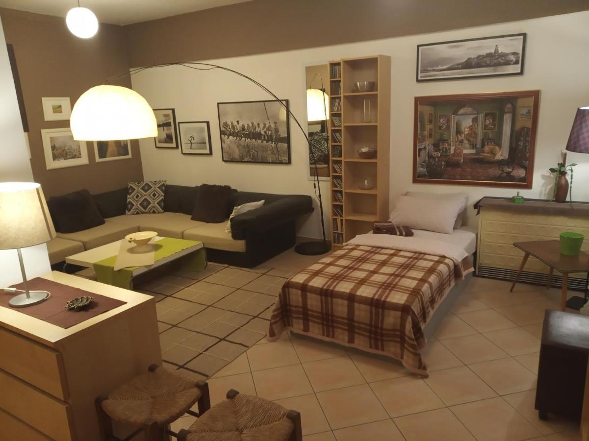 Spacious Cosy Apt Солун Екстериор снимка