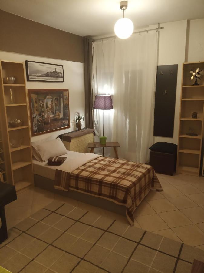 Spacious Cosy Apt Солун Екстериор снимка